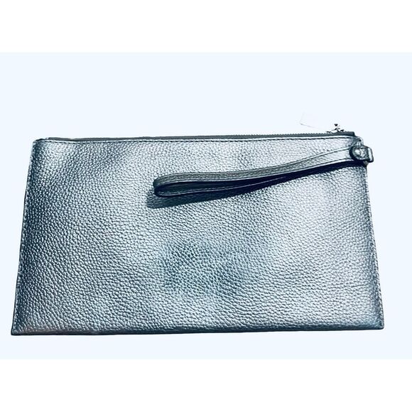 Michael KORS Leather Wristlet NWOT - Picture 4 of 6